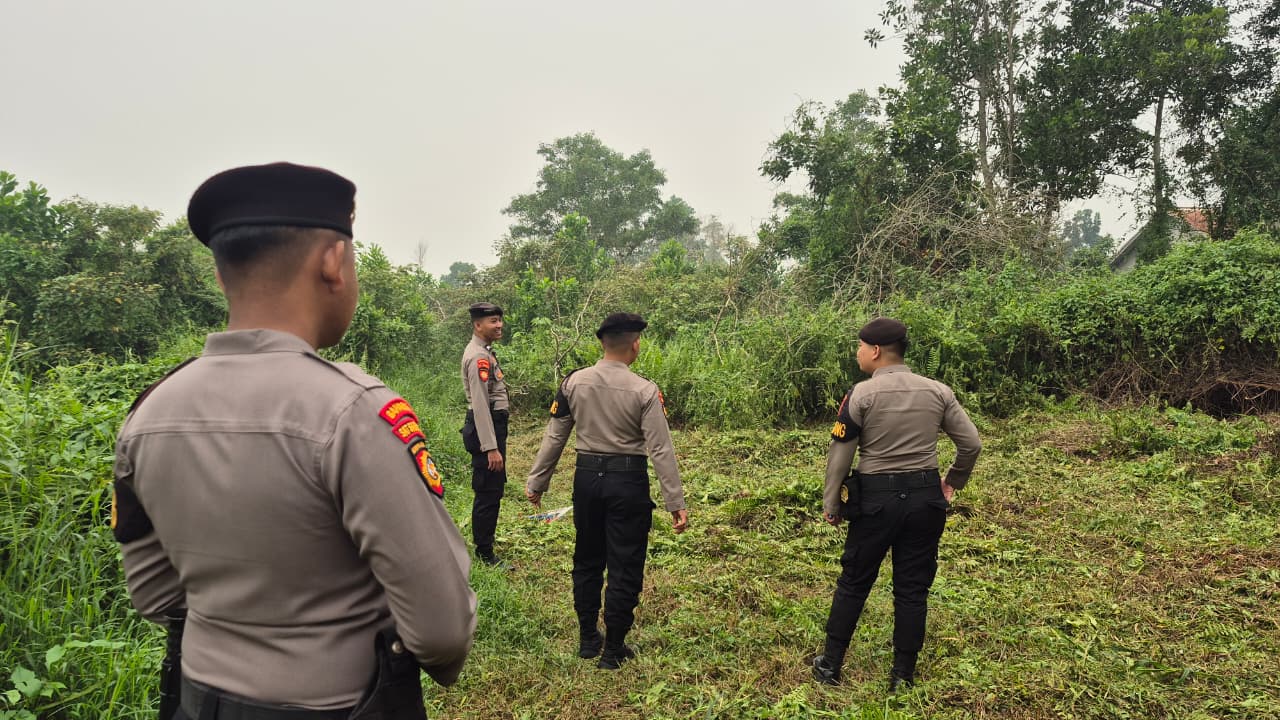 Cegah Karhutla, Sat Samapta Polresta Pontianak Patroli dan Edukasi Warga di Purnama 2