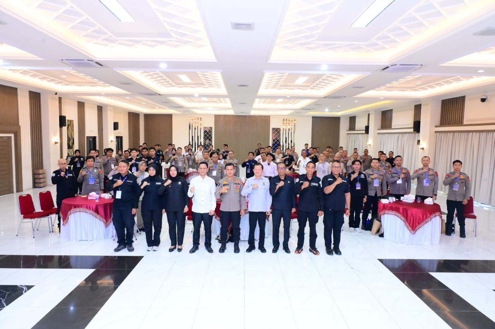 Tingkatkan Kualitas Publikasi, Bidhumas Polda Jambi Gelar Bimtek Fotografi dan Videografi