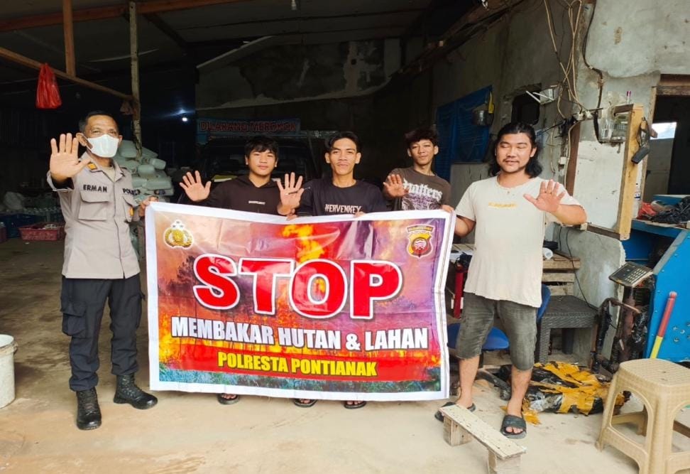 Cegah Karhutla, Sat Samapta Polresta Pontianak Patroli dan Edukasi Warga di Purnama 2