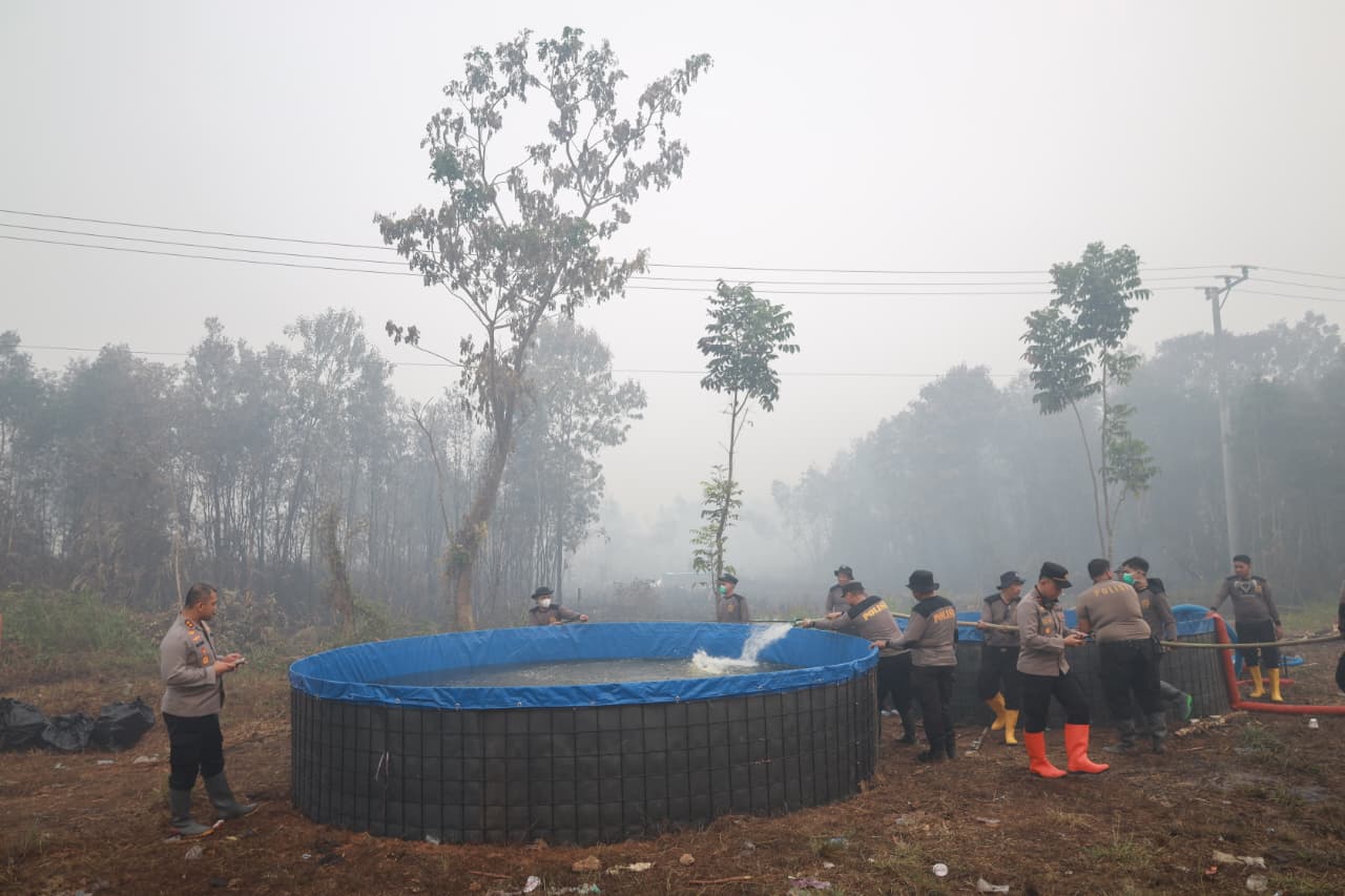Percepat Penanganan Karhutla, Polda Kalsel Petakan Titik Kebakaran dengan Drone