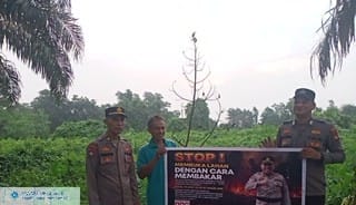 Kebakaran Lahan Sudah Reda Polsek Pontianak Utara Tetap Lakukan Himbauan