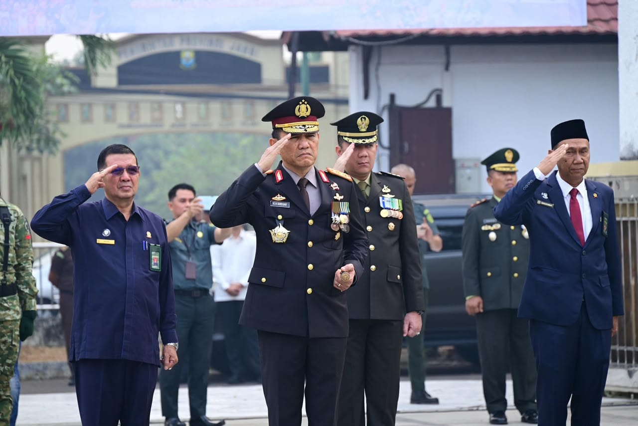 Ziarah Nasional HUT ke-81 TNI, Kapolda Jambi Bersama Forkopimda Kenang Jasa Para Pahlawan