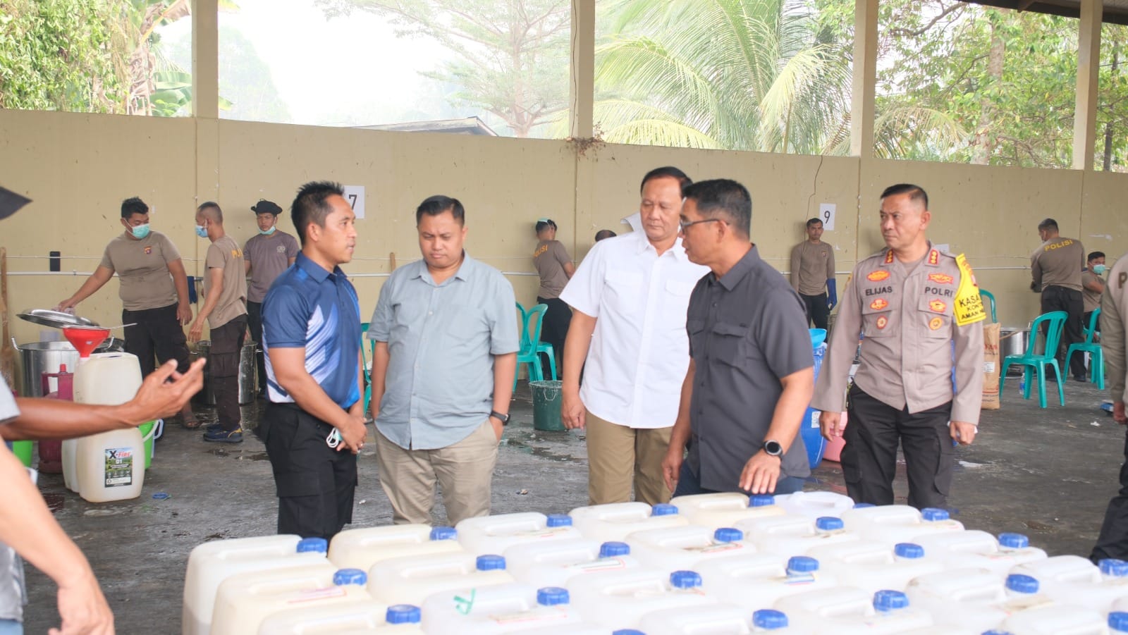 Perkuat Penanganan Karhutla, Polda Kalteng Produksi 1.607 Jerigen X-Fire