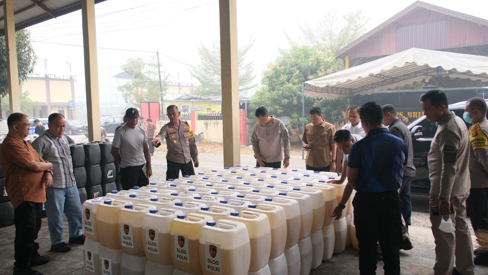 Polda Kalteng Produksi 1.607 Jerigen X-Fire untuk Perkuat Penanganan Karhutla