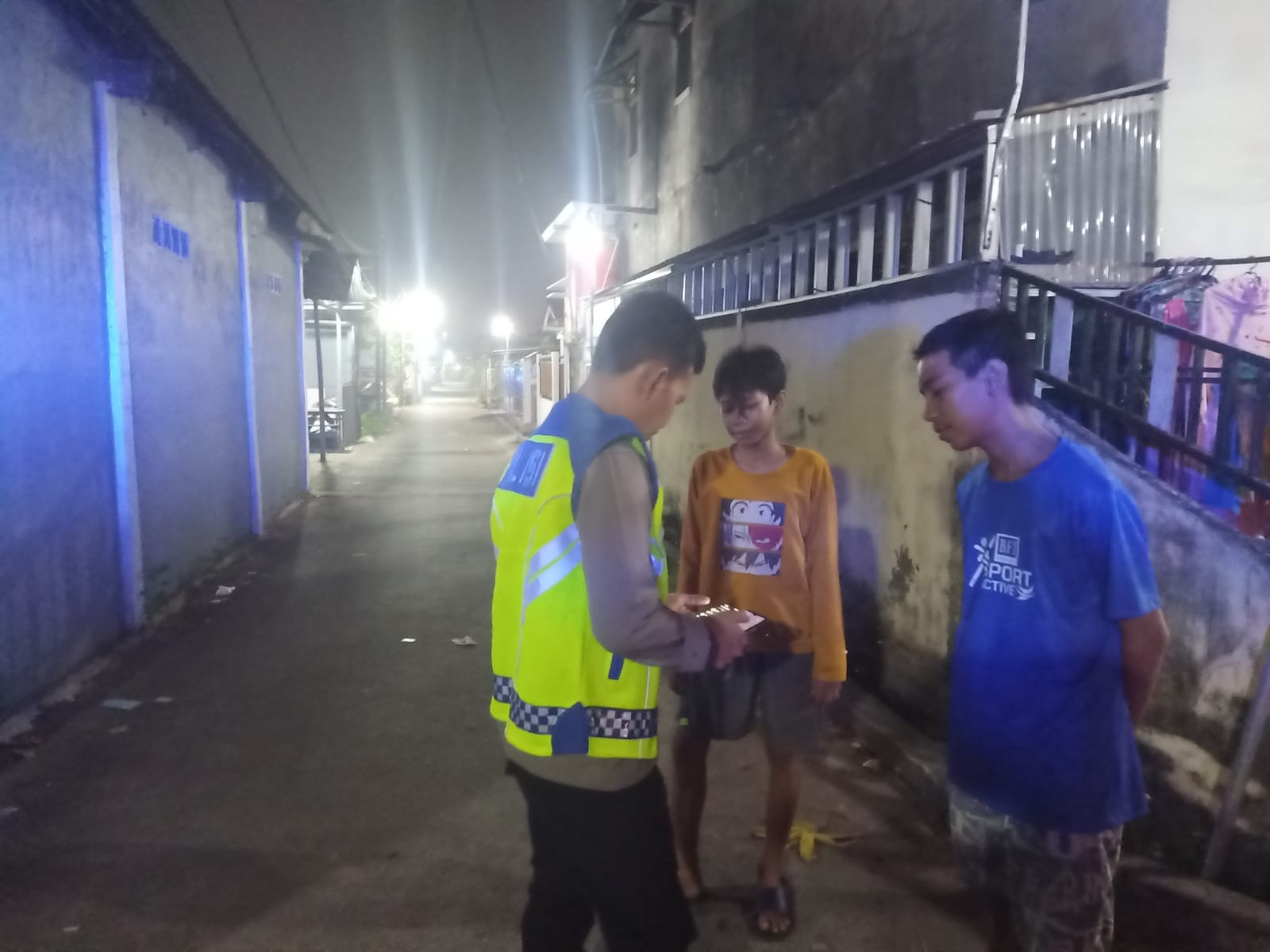 Enggang Polsek Pontianak Barat Sampaikan Himbauan Kamtibmas kepada Remaja, Antisipasi Tawuran