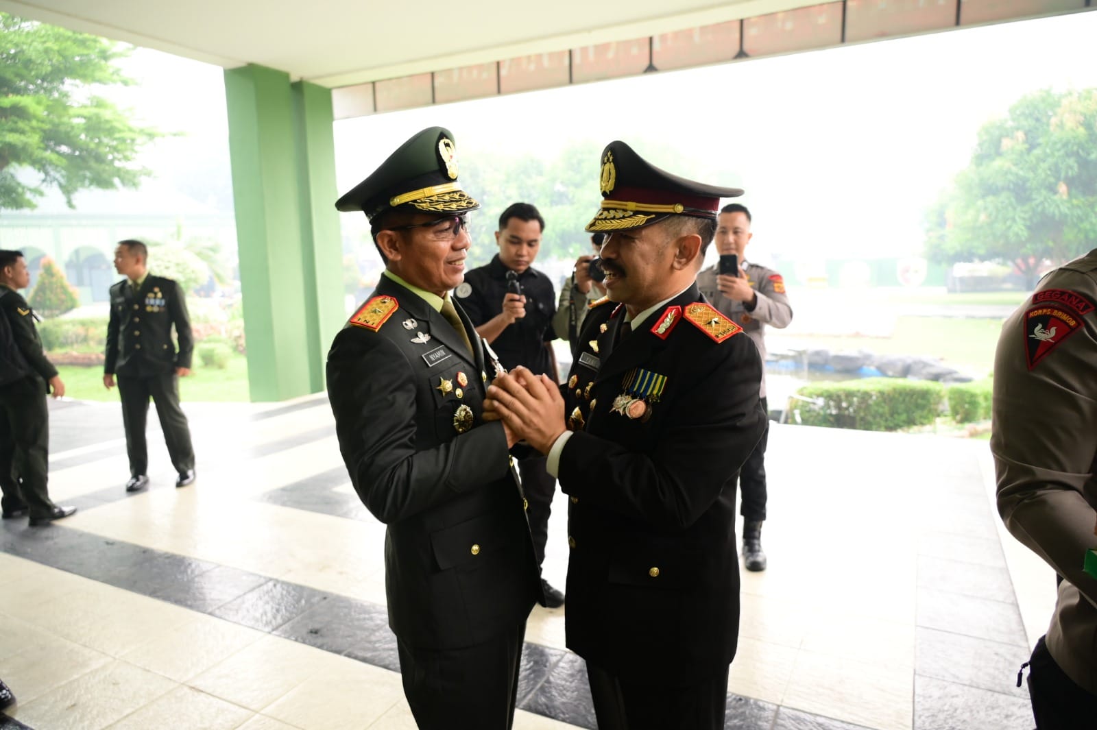 Peringati HUT ke-81 TNI, TNI-Polri Jambi Teguhkan Sinergi untuk Menjaga Keamanan