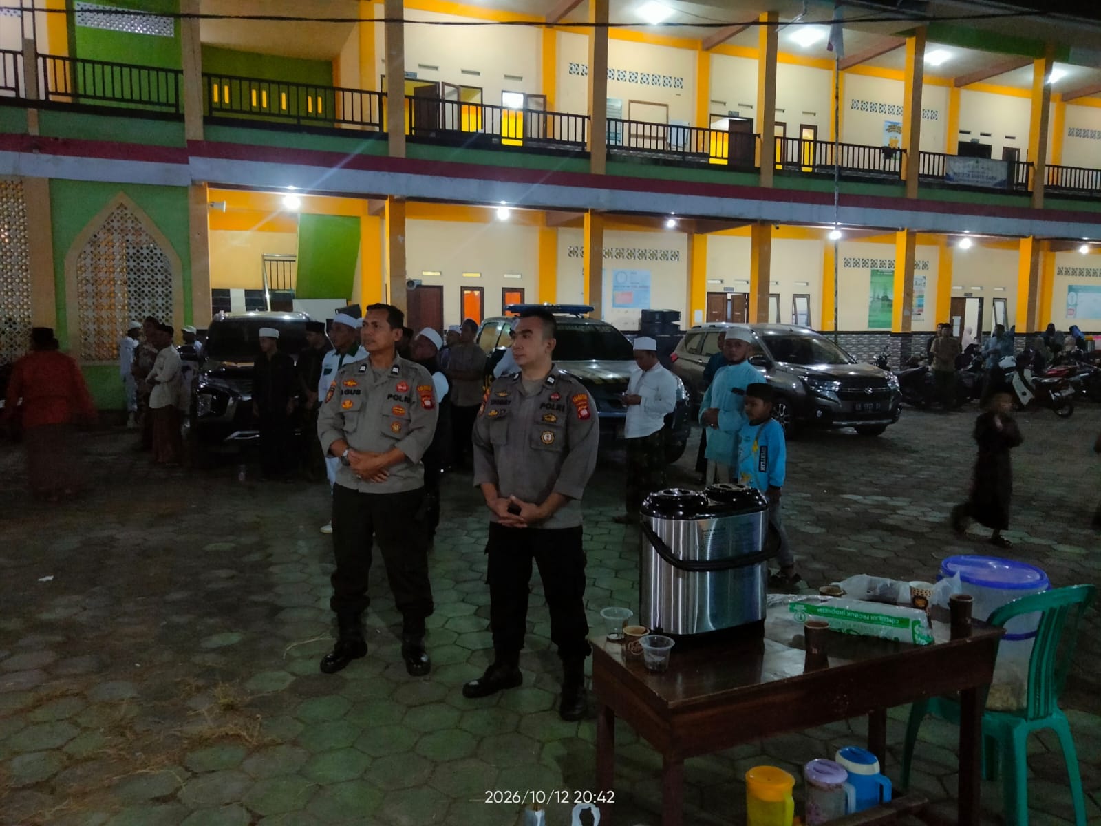 Polsek Pontianak Utara Hadir Amankan Jalannya Acara Harlah Ke-6 Ponpes Al - Hannaniyah