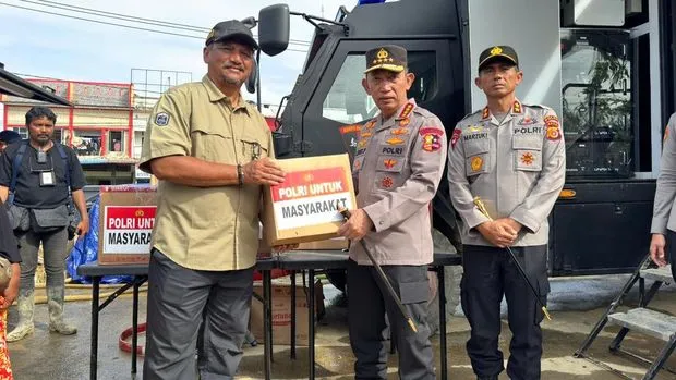 Dari Mainan hingga Konseling: Cara Humanis Polri Pulihkan Psikis Korban Bencana