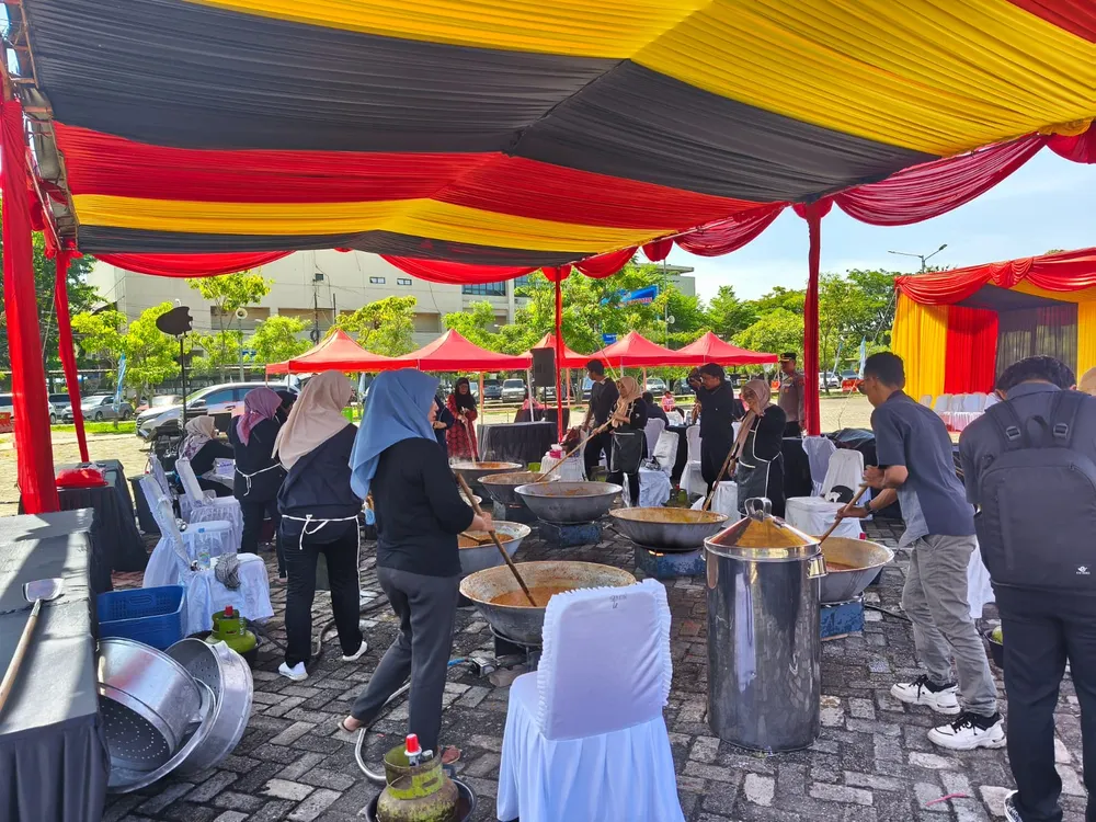 Lewat Marandang, Polri Perkuat Pemulihan Ekonomi dan Pariwisata Padang Pascabanjir
