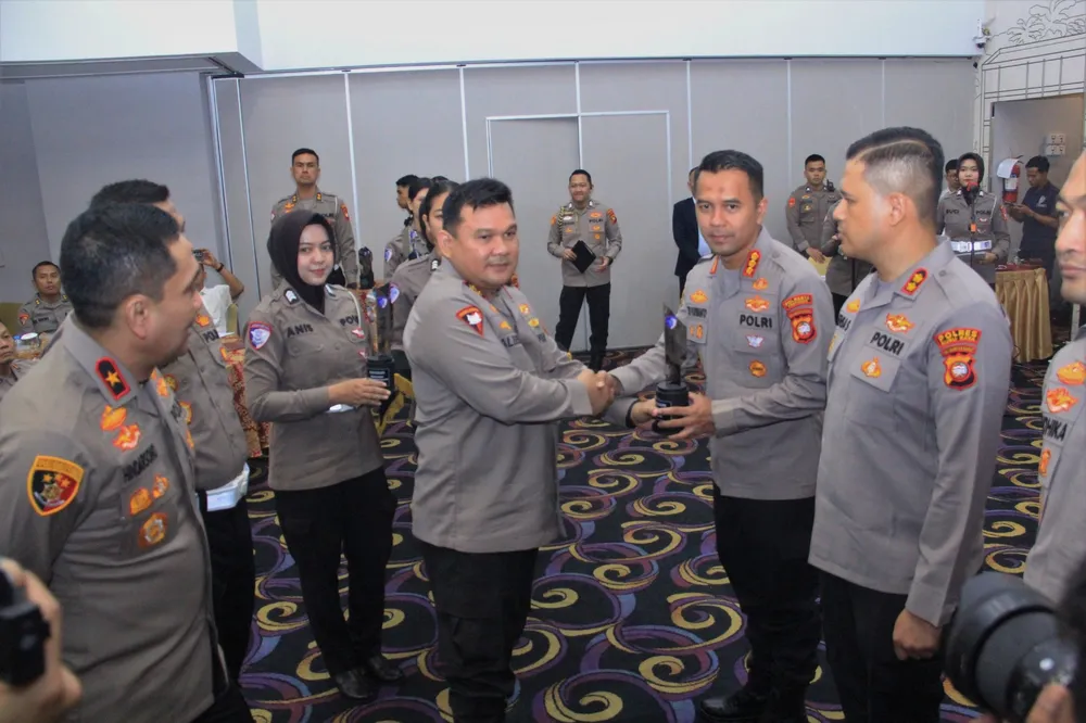 Polresta Pontianak Raih Tiga Penghargaan dalam Rakernis Lantas Polda Kalbar TA 2026