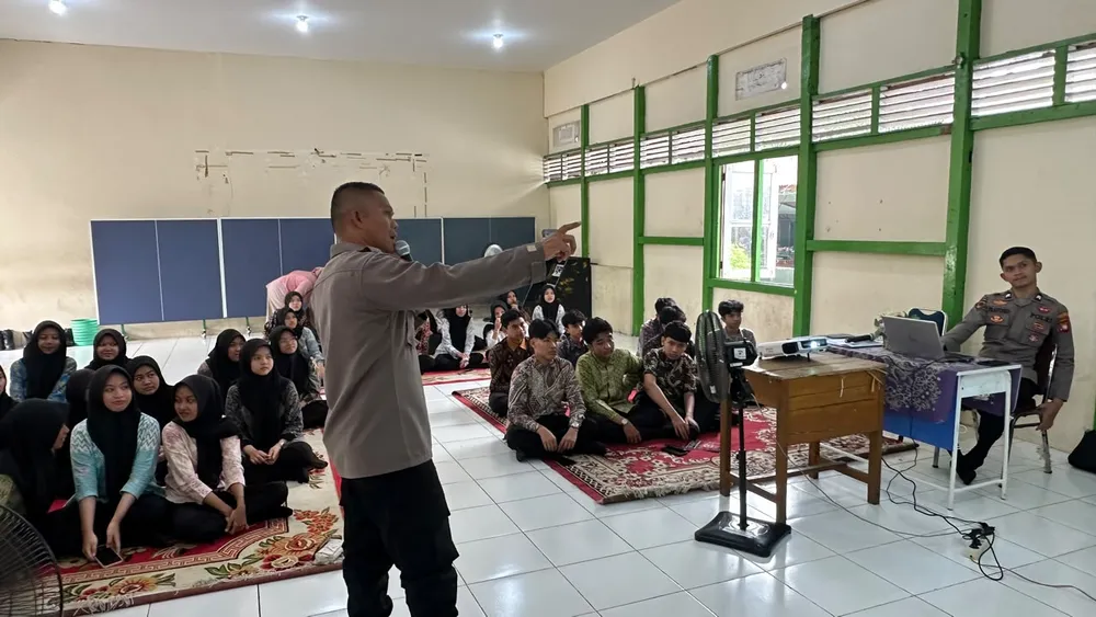 Polresta Pontianak Sosialisasikan Penerimaan Siswa SMA Kemala Taruna Bhayangkara Tahun Ajaran 2027/2028