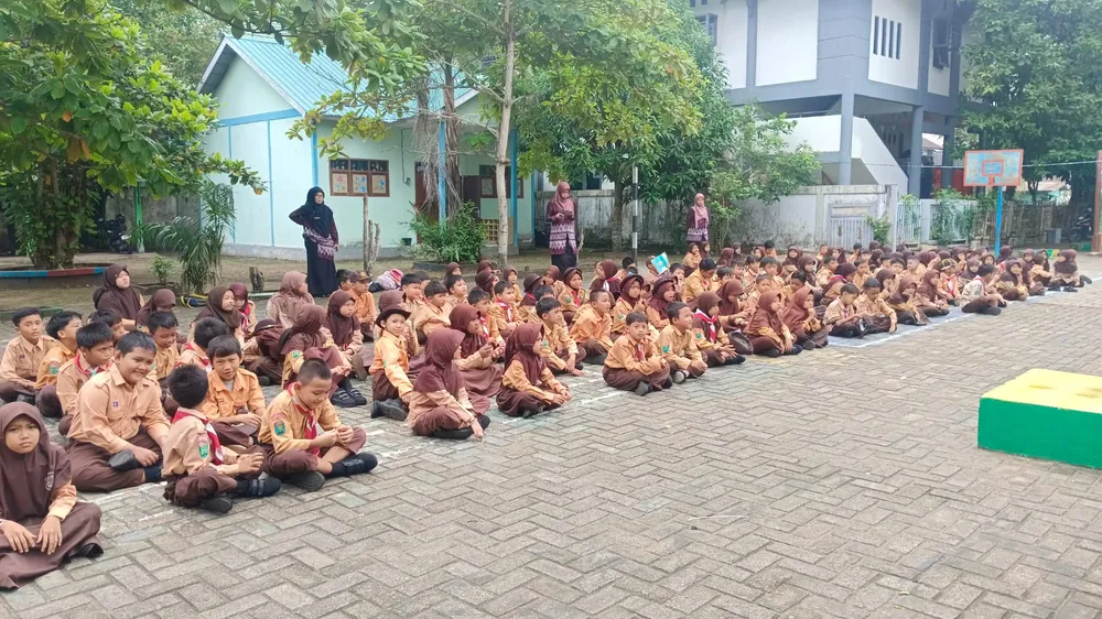 Cegah Penyalahgunaan Narkoba Sejak Dini, Bhabinkamtibmas Bansir Laut Edukasi Siswa SDN 09