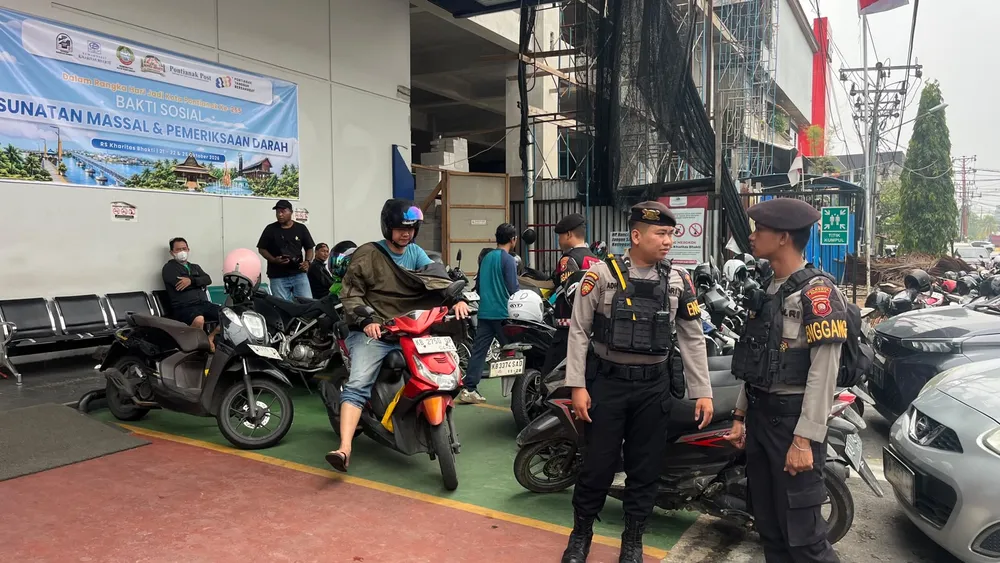 Patroli Enggang 24 Jam, Polresta Pontianak dan Polsek Jajaran Ajak Warga Bersama Jaga Kamtibmas