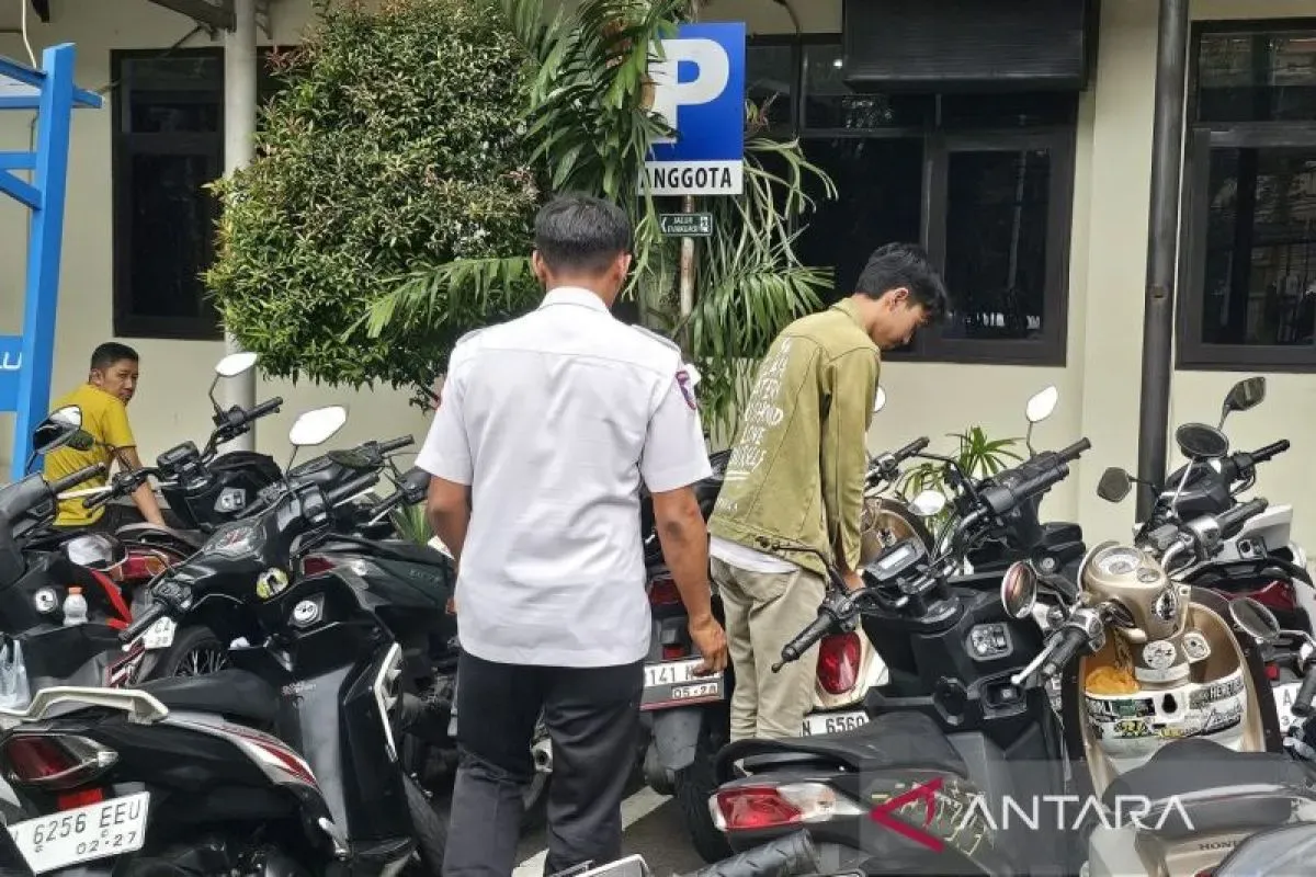 Polisi Buka Layanan Pengambilan Motor Pendemo UU TNI di Malang
