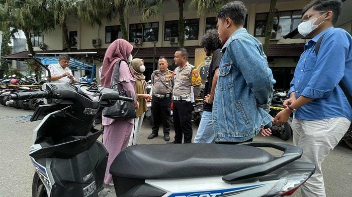 Demo Ricuh di Malang, 80 Motor Pendemo Ditinggal di Jalan