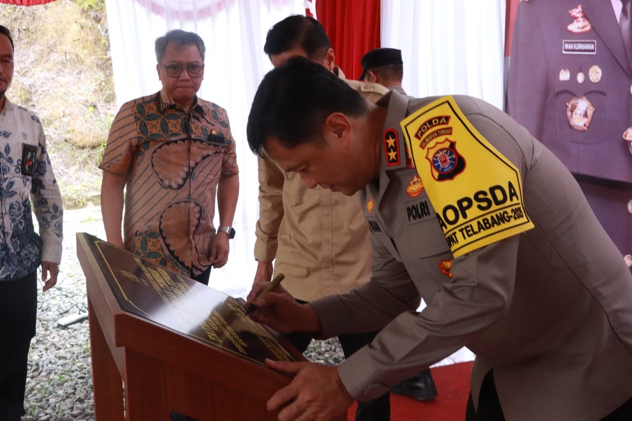 Kapolda Kalteng Resmikan Lapangan Tembak Polres Barut, Dorong Pengembangan Kemampuan Personel dan Atlet Menembak