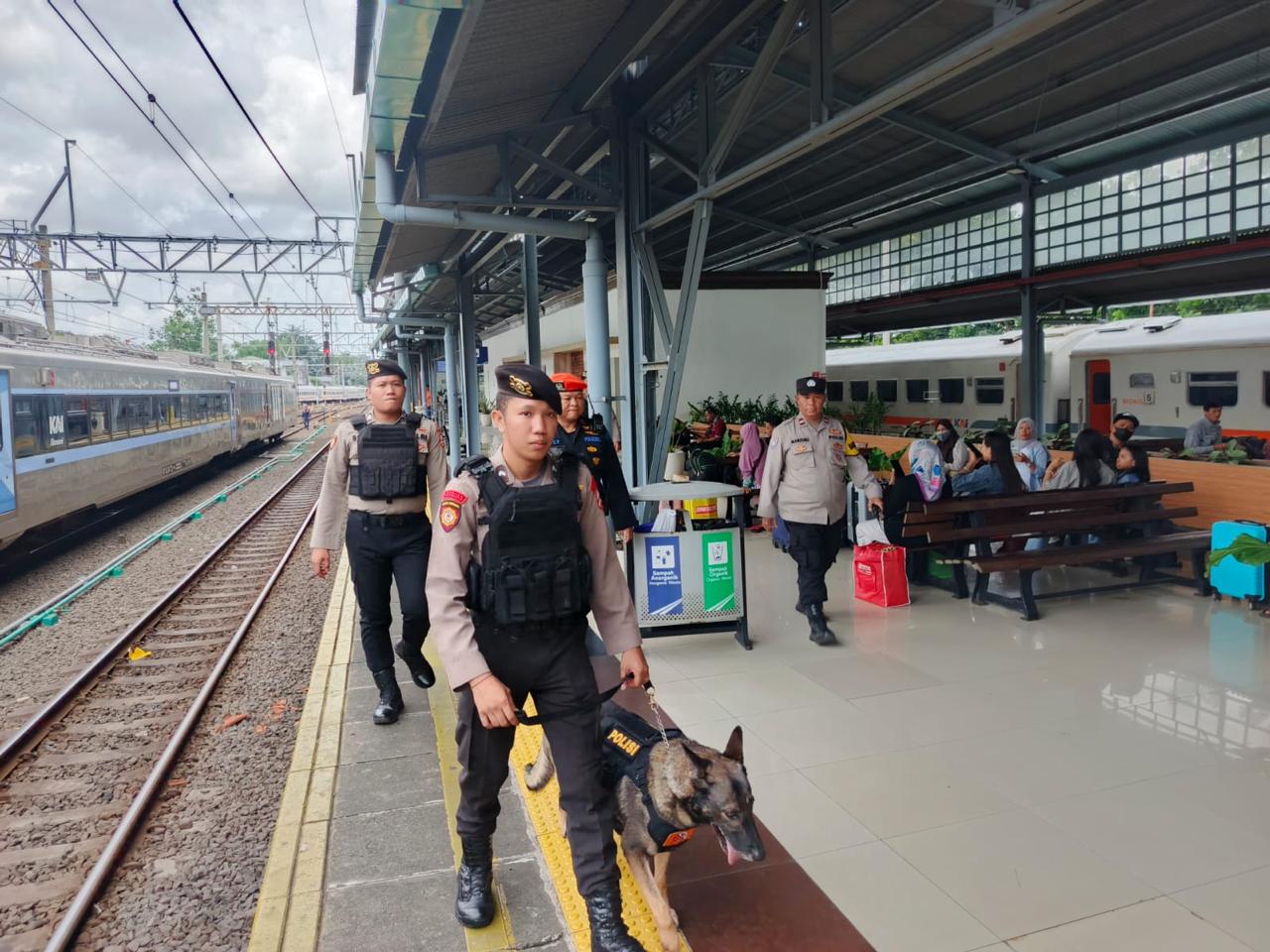 Kehadiran Satgas Preventif Polri Jamin Keamanan dan Tarik Perhatian Warga di Libur Lebaran