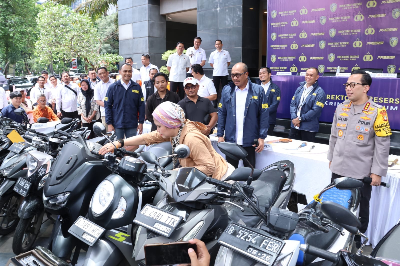 Mobil dan Motor Curian Dikembalikan Polda Metro, Warga: Terima Kasih, Cepat dan Tepat!