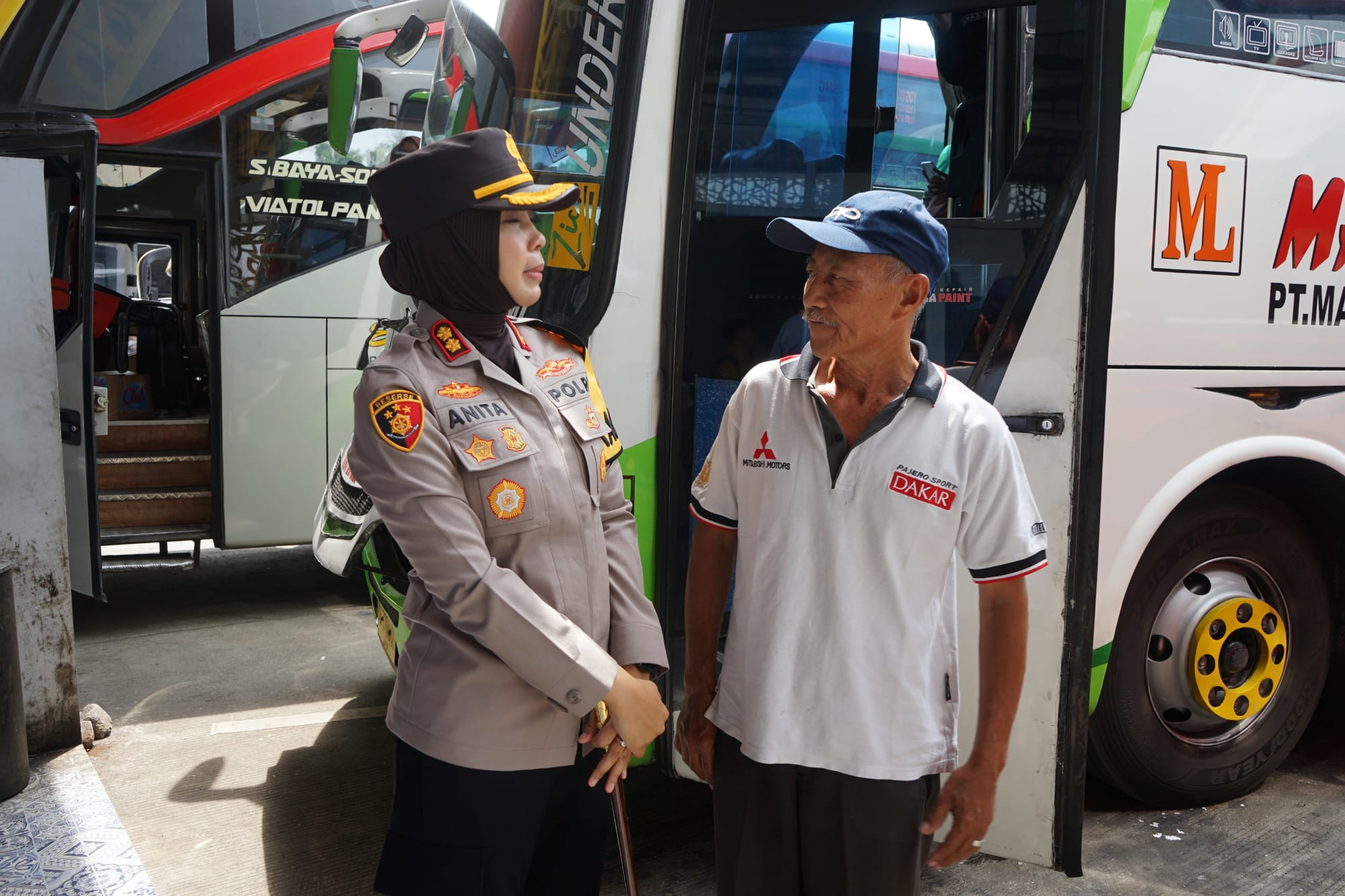 Pastikan Keamanan, Kapolres Magelang Kota Cek Awak Bus Mudik Gratis