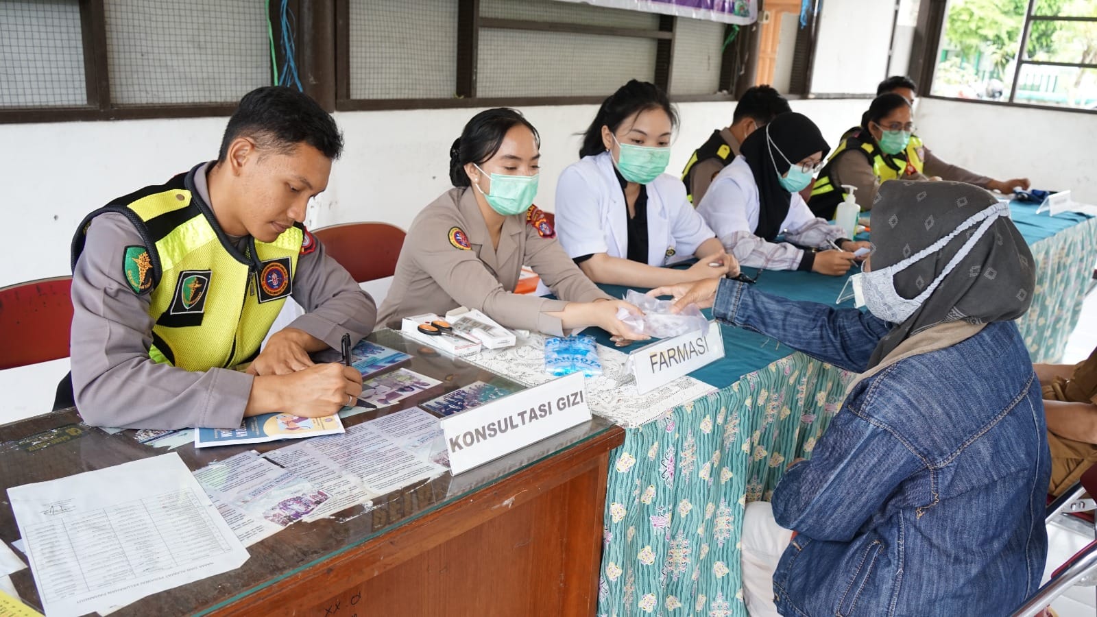 Sambut Idul Fitri, Rumkit Bhayangkara Gelar Layanan Kesehatan Keliling Gratis