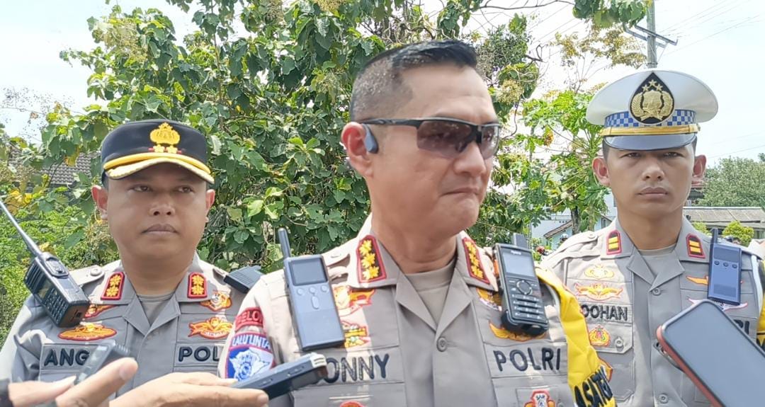Pastikan Proses Hukum, Dirlantas Polda Jateng Cek TKP Kecelakaan di Perlintasan Kereta Sukoharjo