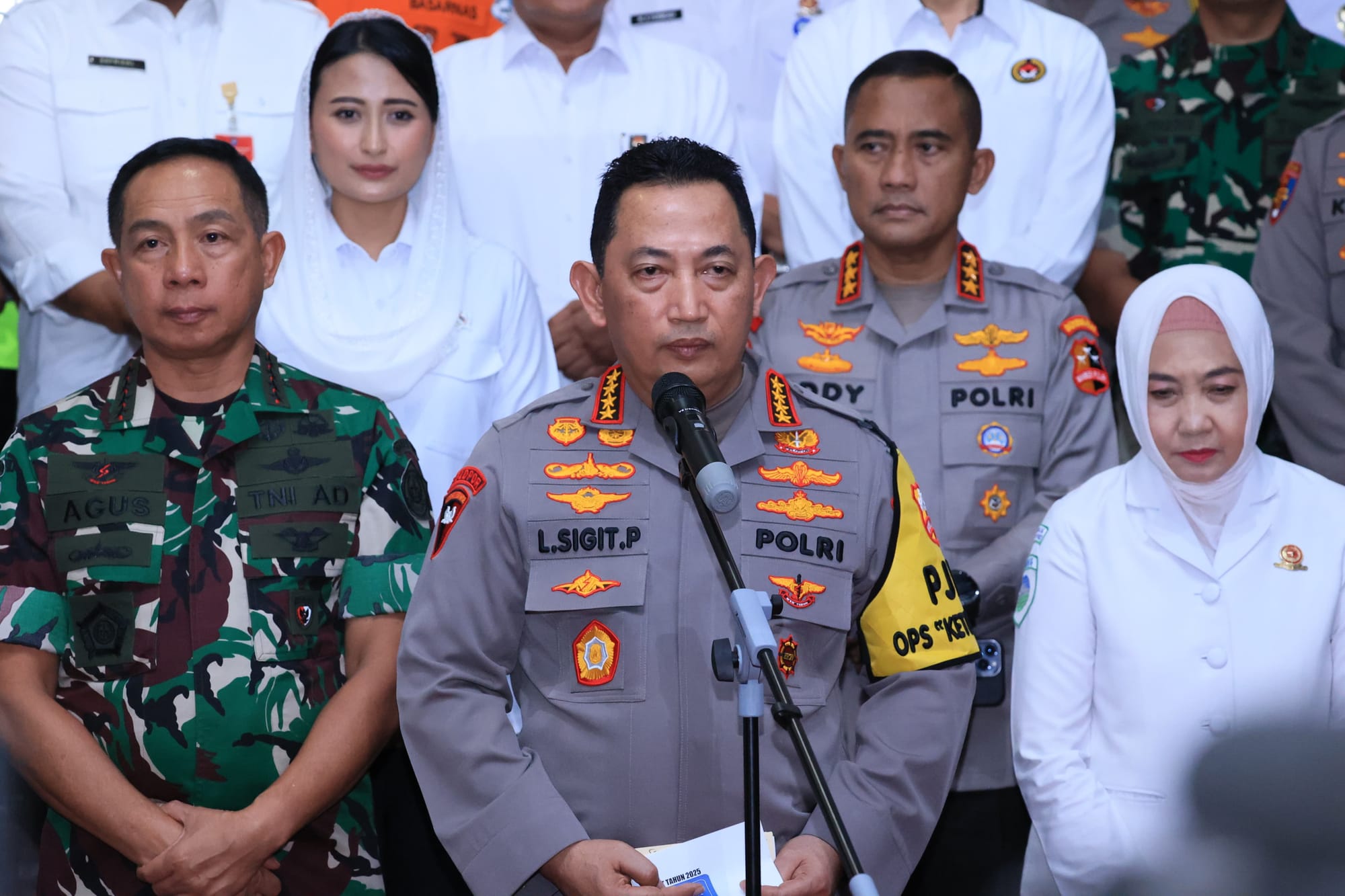 Kapolri: Ribuan Masjid dan Lokasi Salat Ied Jadi Prioritas Pengamanan Lebaran 2025