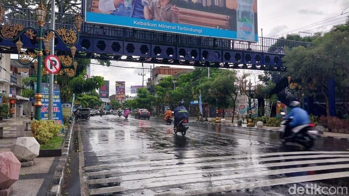 H-1 Idul Fitri, Arus Lalu Lintas di Malang Lengang dan Terkendali
