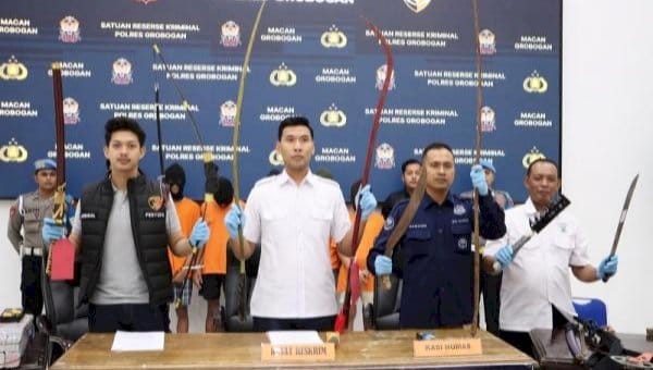 Polres Grobogan Amankan 13 Pelaku Tawuran, 35 Sajam Disita