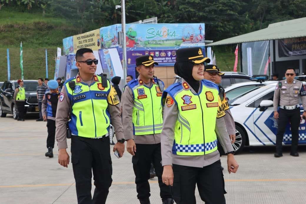 Kapolres Semarang Pantau Pos Pengamanan, Jamin Kelancaran Arus Mudik dan Balik