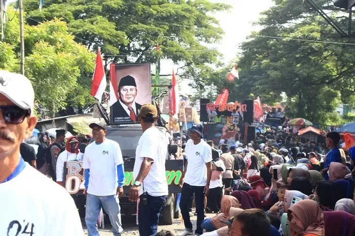 Pawai Budaya Sedekah Laut Tasikagung Rembang Bikin Pantura Lumpuh Total