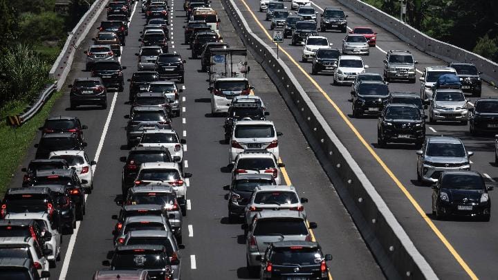 Arus Balik Lebaran, Tol Semarang-Ungaran Alami Peningkatan Volume Kendaraan
