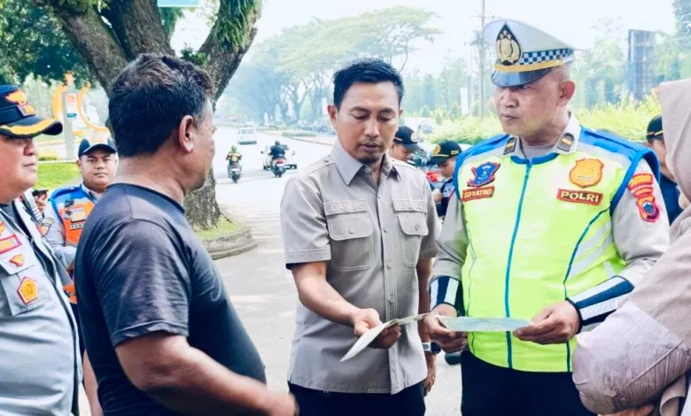 Polisi Tindak Tegas Truk Bandel di Semarang, Cegah Kecelakaan di Jalur Rawan