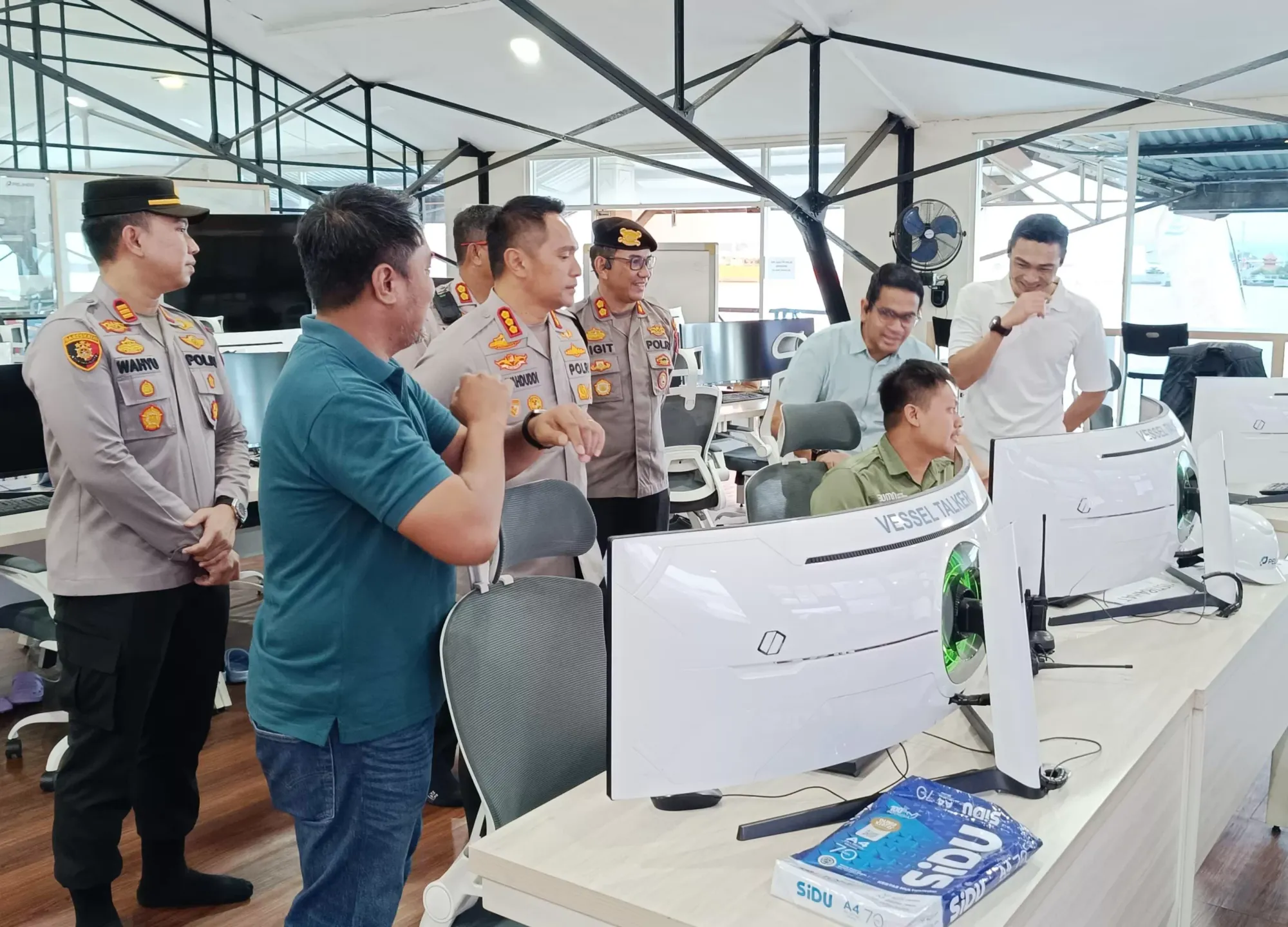 Lonjakan Pemudik, Kapolrestabes Semarang Cek Kesiapan Pelabuhan Tanjung Emas