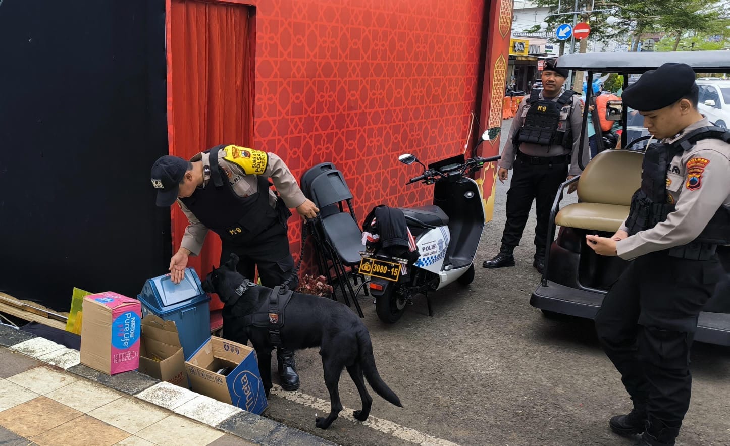 Enam Anjing Pelacak Dikerahkan Polres Purbalingga untuk Jaga Keamanan Libur Lebaran