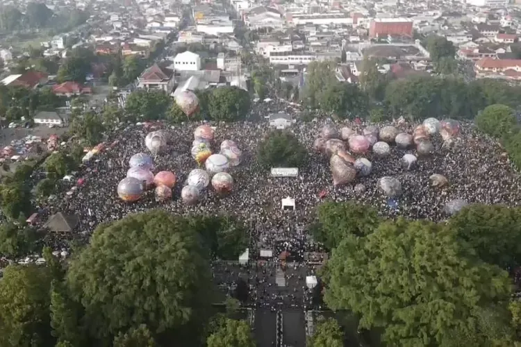 Polda Jateng Keluarkan Aturan Baru soal Penerbangan Balon Udara 2025