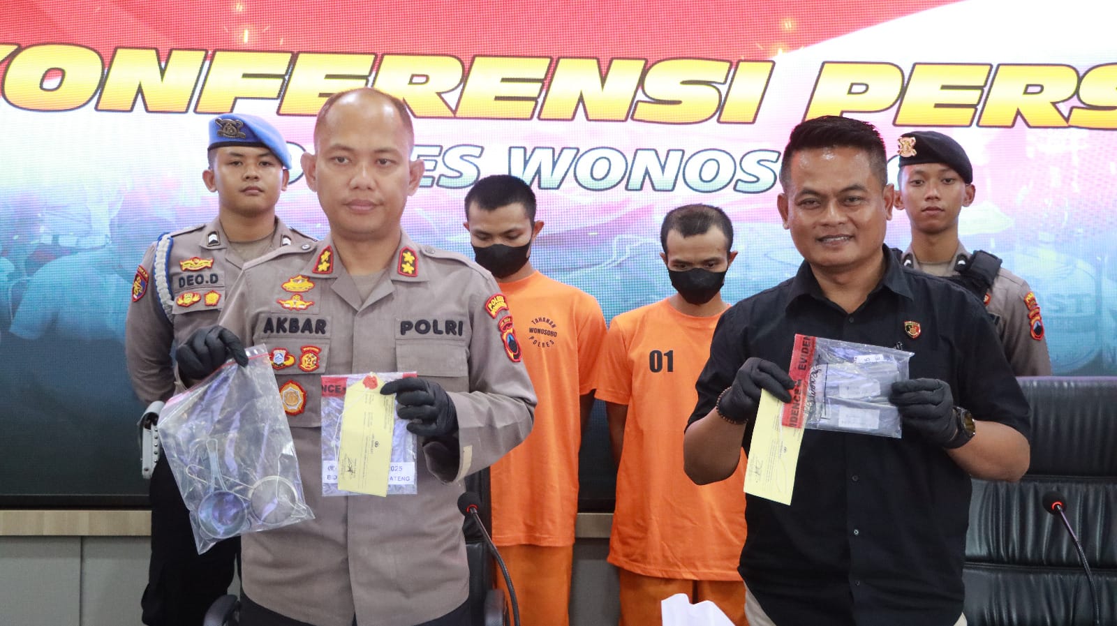 Polisi Tangkap Dua Warga Wonosobo yang Simpan dan Rakit Bahan Peledak Petasan
