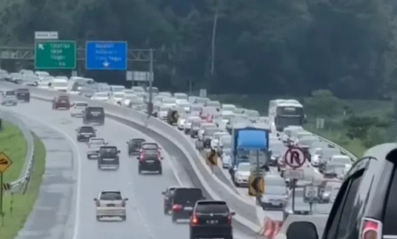 Kemacetan Parah di Tol Boyolali Saat Arus Balik Lebaran