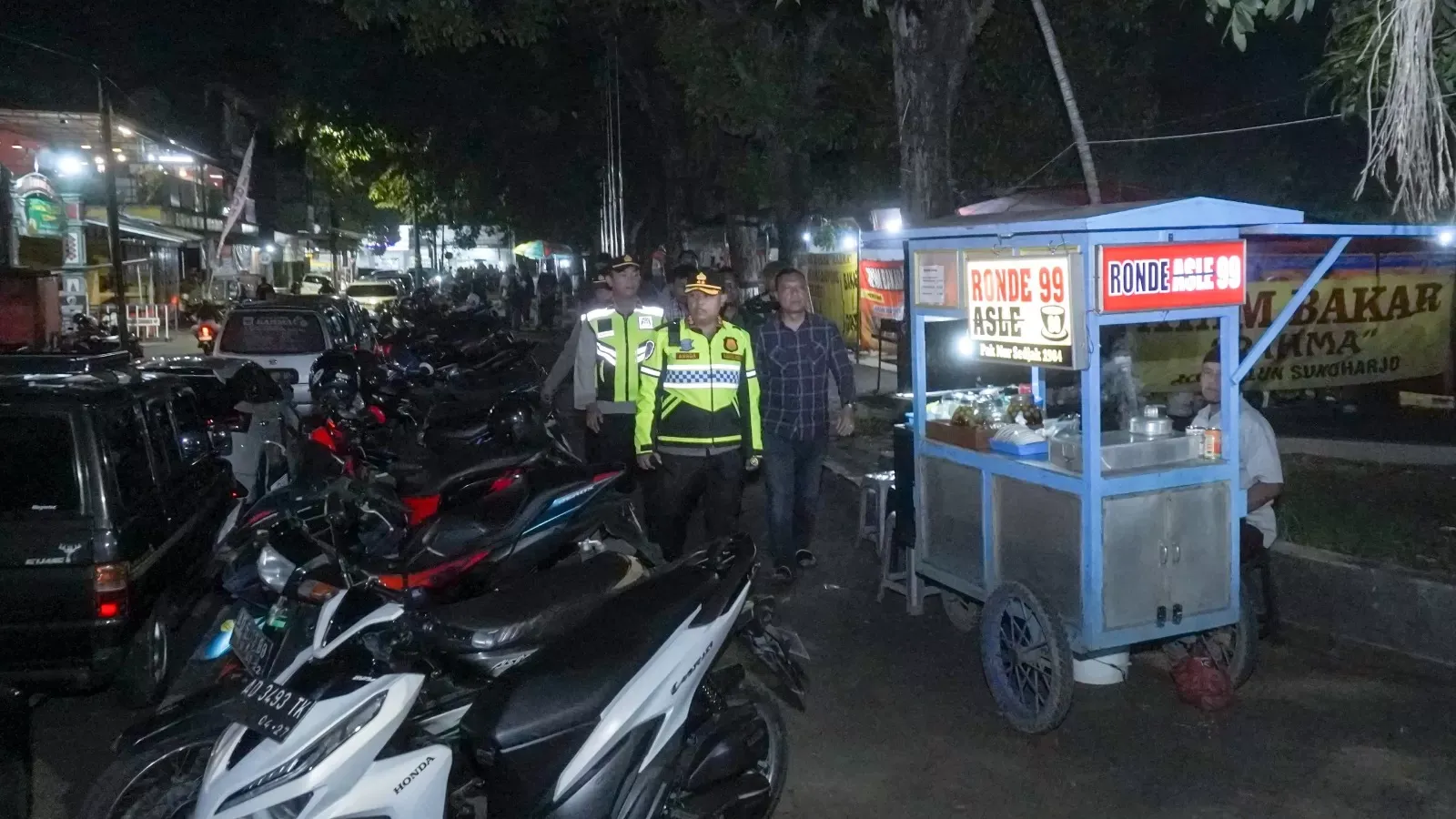 Kapolres Sukoharjo Fokuskan Patroli di Alun-Alun, Ajak Warga Jaga Ketertiban