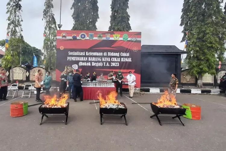 Polresta Cilacap Intensifkan Pengawasan Peredaran Rokok Tanpa Cukai