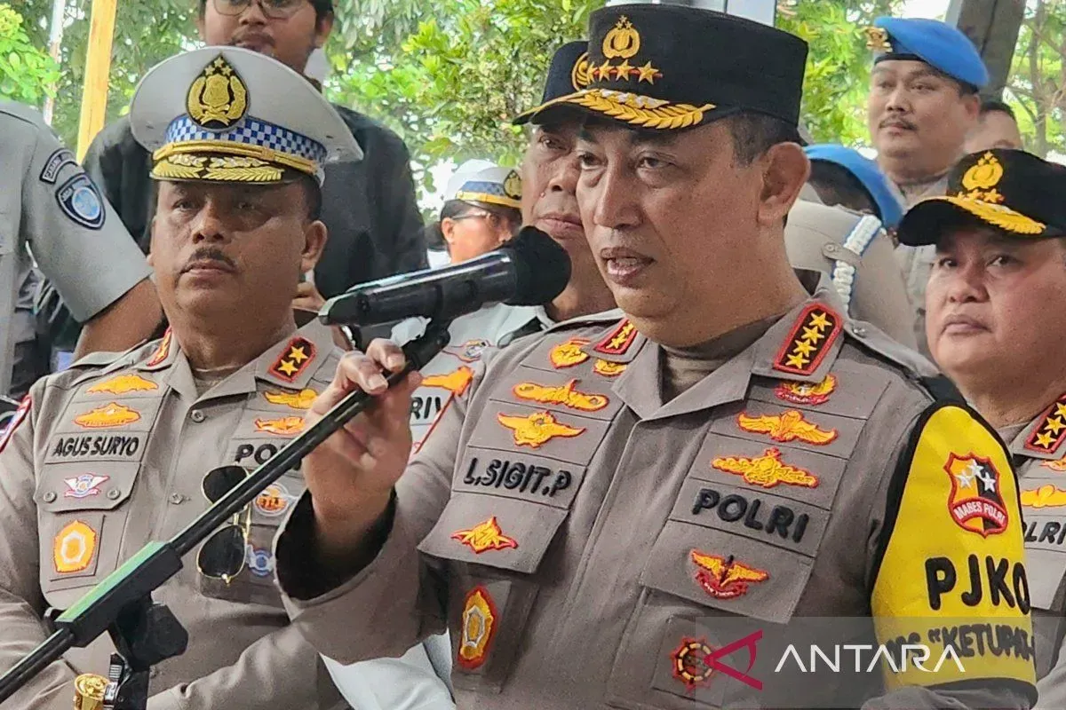 Rest Area Penuh, Kapolri Sarankan Pemudik Istirahat di Jalur Arteri