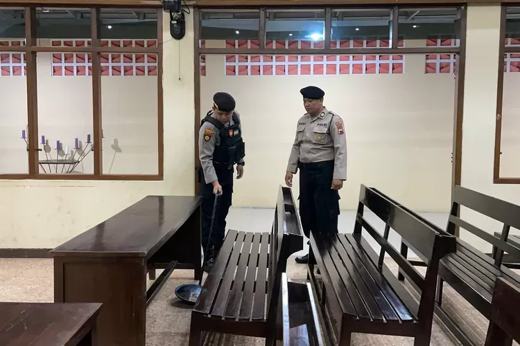 400 Polisi Dikerahkan Mengamankan Gereja di Wonogiri