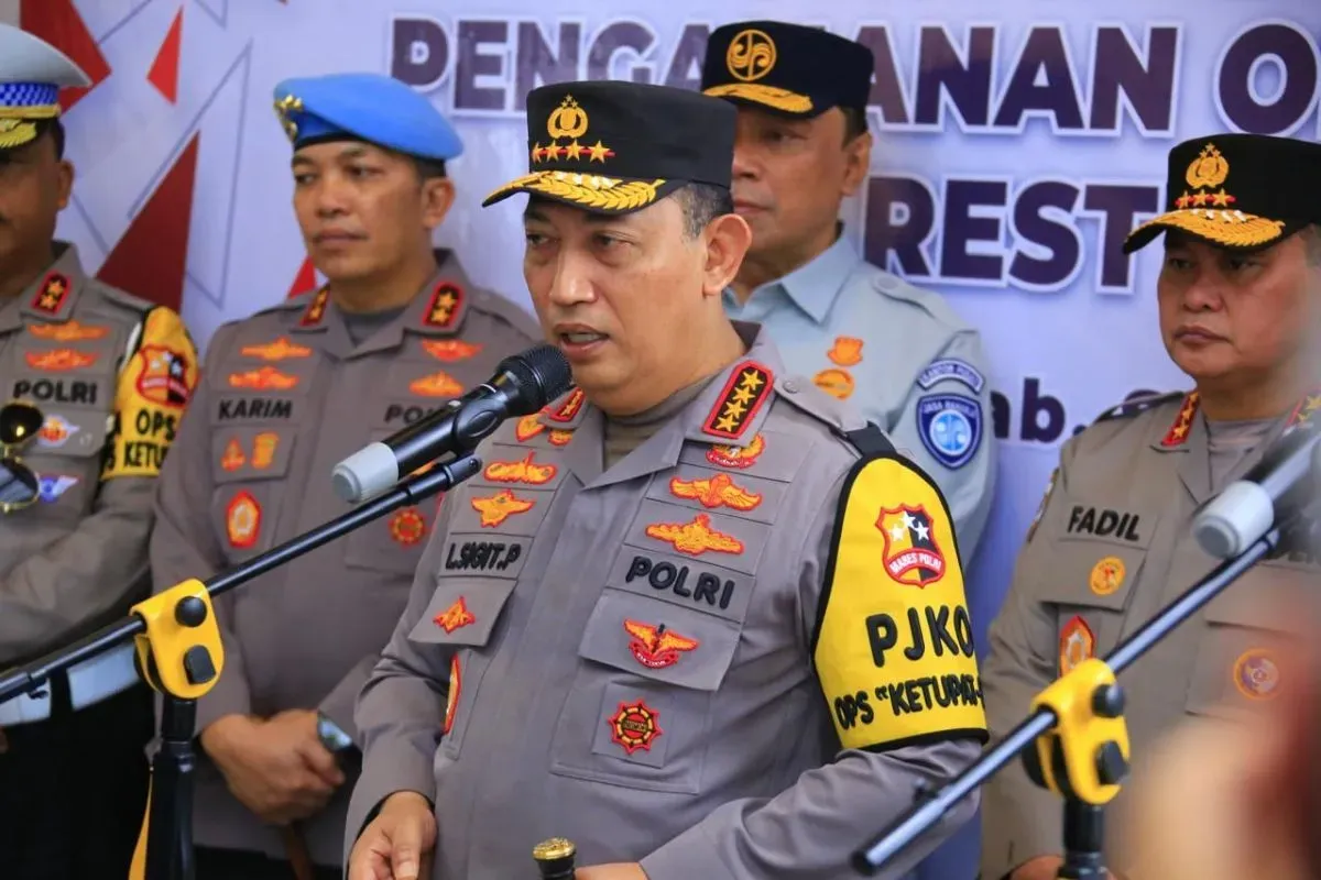 Tinjau Rest Area KM 456, Kapolri Pastikan Pemantauan Lalu Lintas Terus Dilakukan