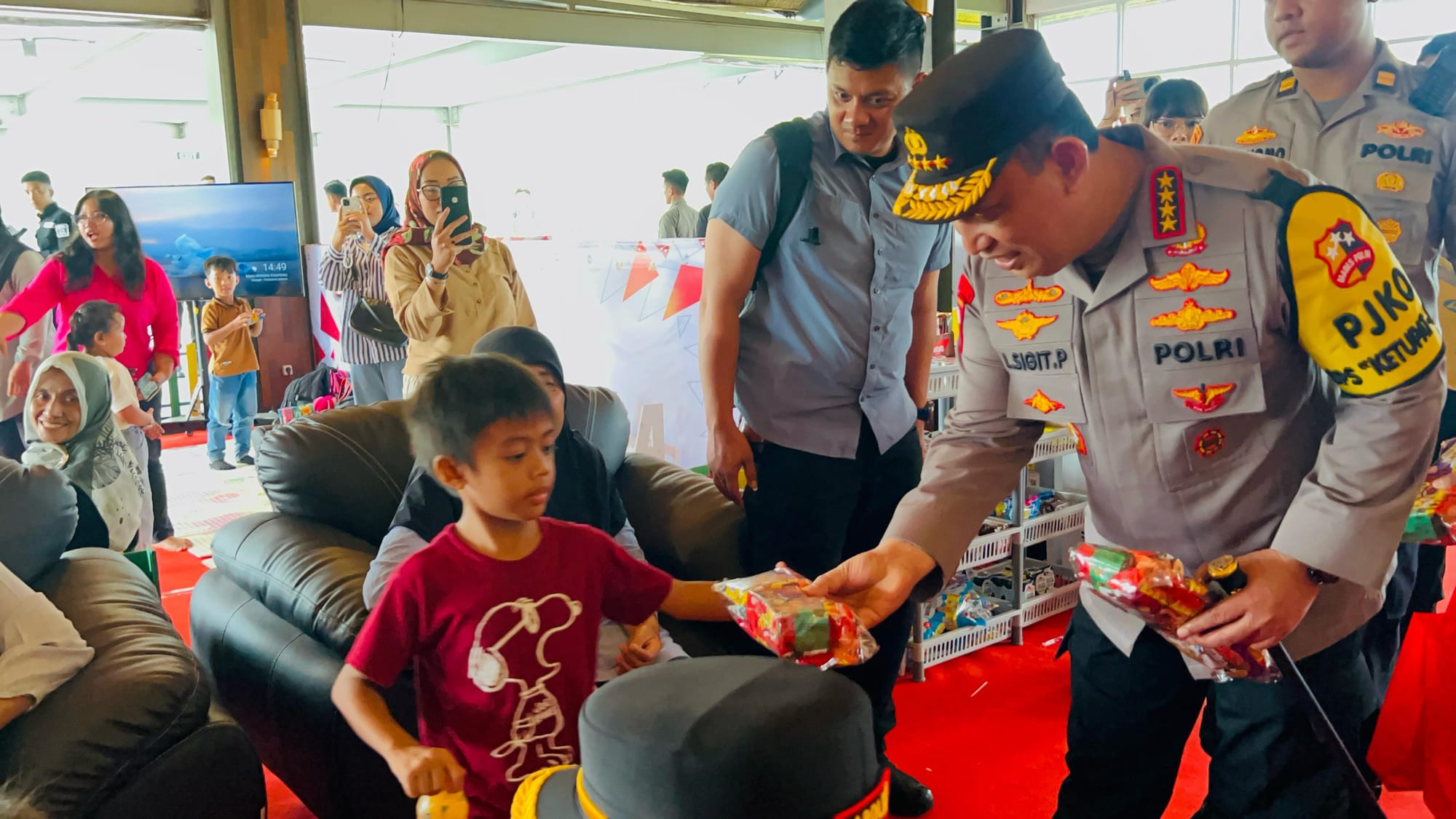 Kapolri Tinjau Rest Area KM 456, Instruksikan Pelayanan Maksimal untuk Arus Balik