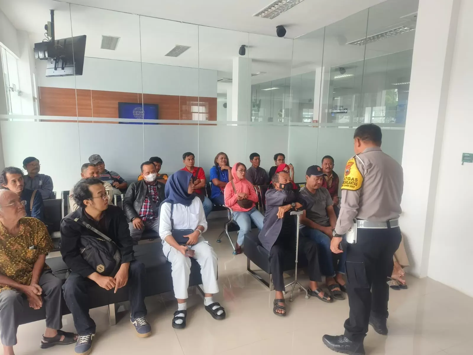 Pasca Libur, Satpas Salatiga Kebanjiran Pemohon SIM