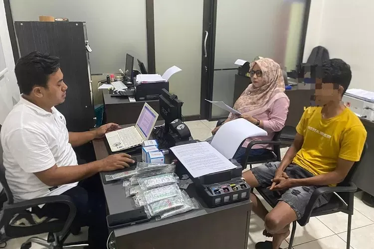 Polresta Banyumas Tangkap Pengedar Ribuan Butir Obat Terlarang