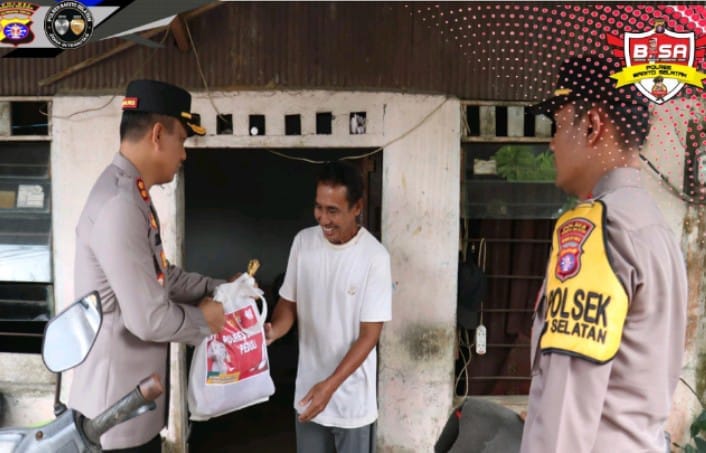 Peduli Korban Banjir, Polres Barsel Salurkan Ratusan Paket Sembako