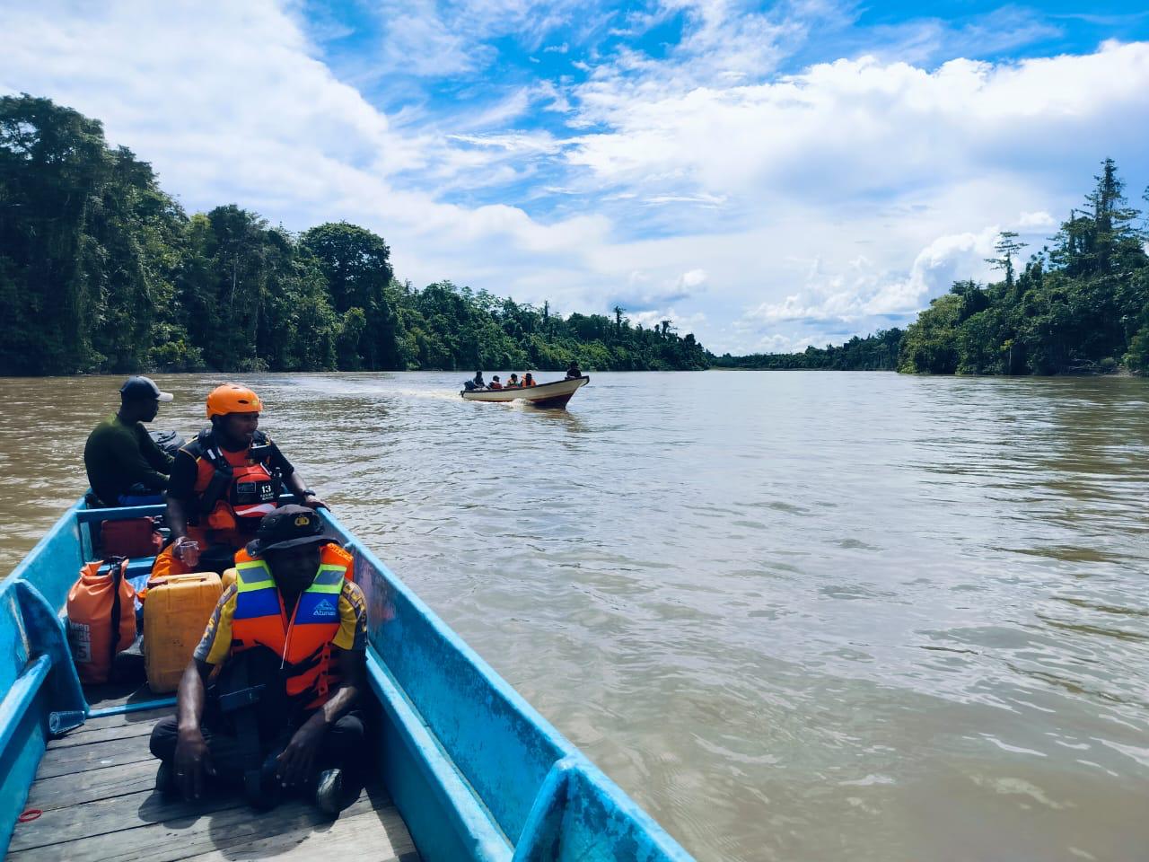 Pencarian IPTU Tomi Samuel Marbun di Sungai Rawara Teluk Bintuni, Polri, TNI, dan Basarnas Bekerja Sama