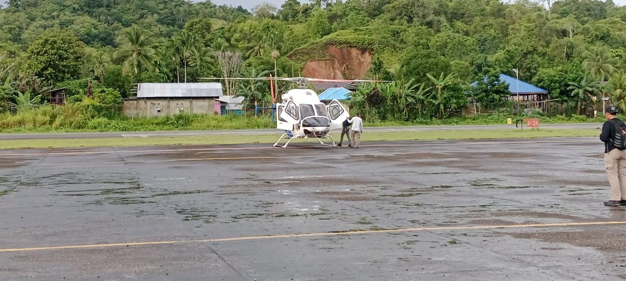 Helikopter Polri Dikerahkan, Upaya Maksimal Cari IPTU Tomi di Operasi AB Moskona 2025