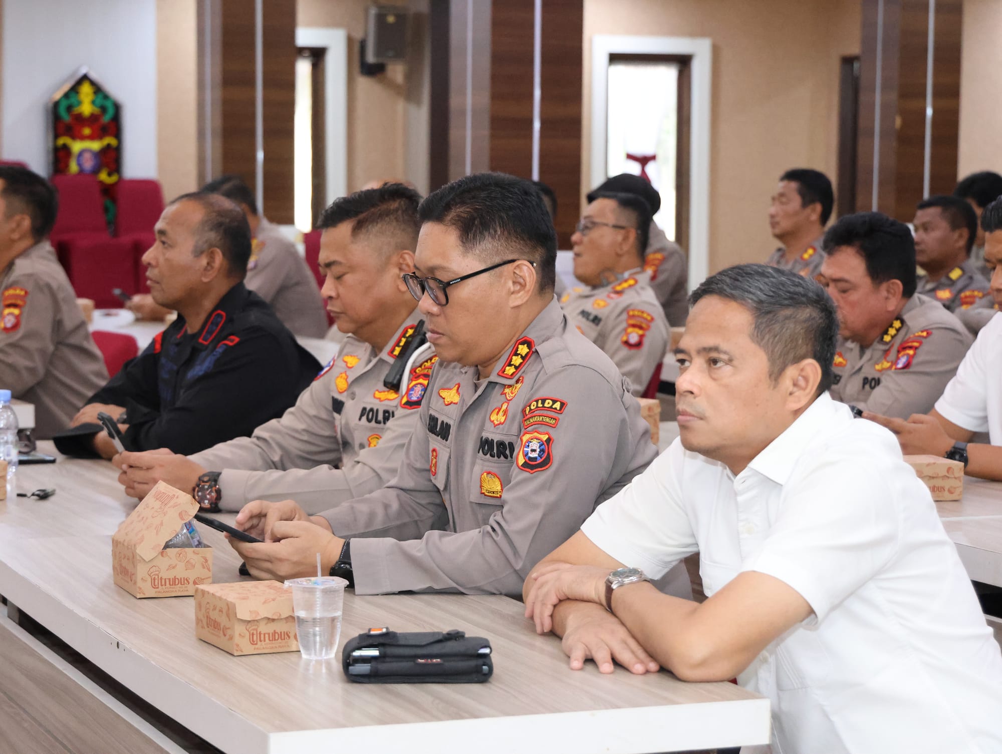 Kapolda Kalteng Ikuti Rakernis Gabungan 4 Satker Polri Secara Virtual