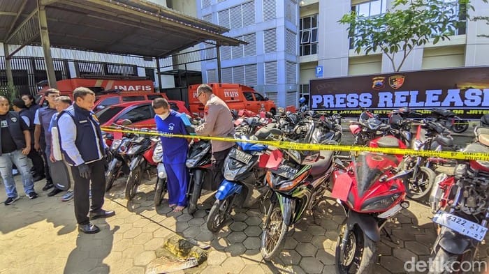 Polisi Amankan Penadah Motor Hasil Tarikan DC di Magelang